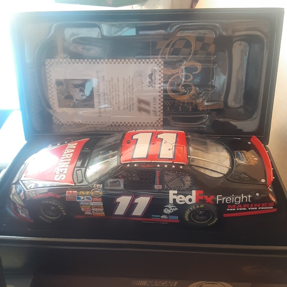 Nascar collectable diecast cars NIB - Picture 8 of 16